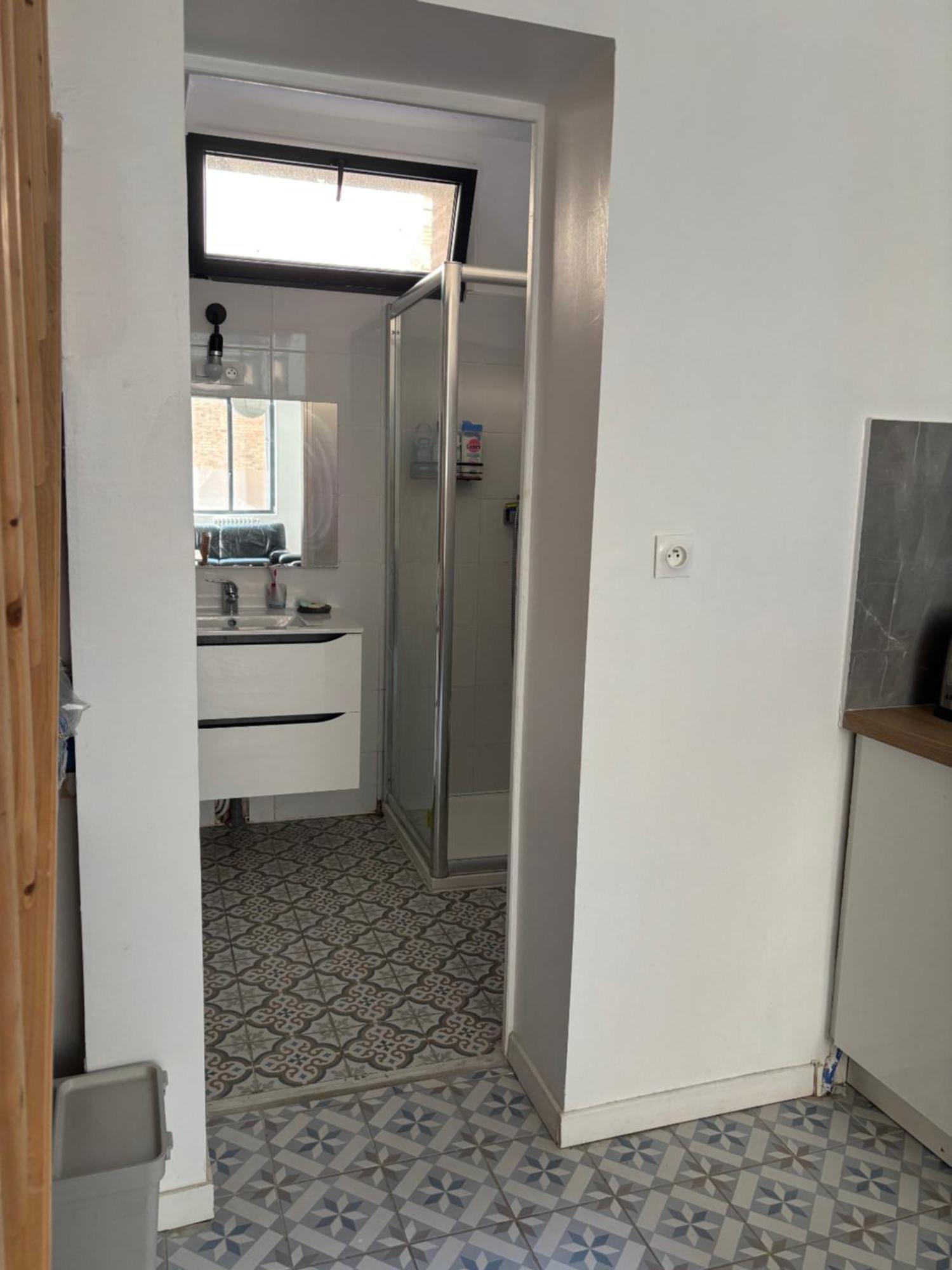 Appartement Meublee Au Calme Dans Maison De Caractere Hyper Centre 3m Gare