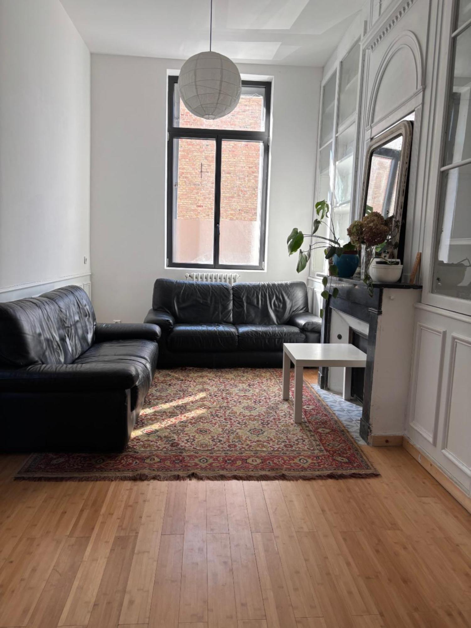 Appartement Meublee Au Calme Dans Maison De Caractere Hyper Centre 3m Gare